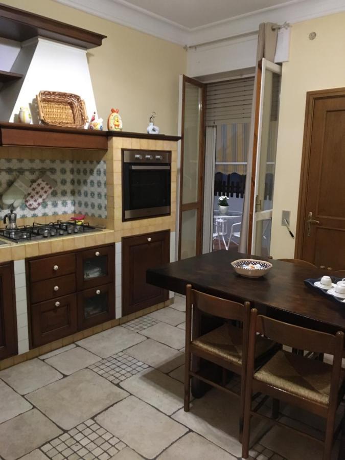 הוילה מונטרוני די לצ'ה I Fiori Di Lucrezia מראה חיצוני תמונה