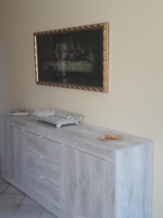 הוילה מונטרוני די לצ'ה I Fiori Di Lucrezia מראה חיצוני תמונה